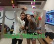"חיו באושר וכושר" - שיתוף פעולה בין נוער לבין תושבי הוסטל