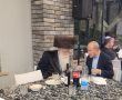 קשר של שותפות: ראש העיר השתתף בחתונת נכד השר פרוש