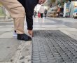 האשה החרדית נפגעה, אך צבע המדרכה חשף את תרמית העירייה