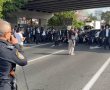 "טוב מאוד, שיפרקו להם את הצורה" | העיתונאי החרדי הבכיר נגד מפגיני הפלג
